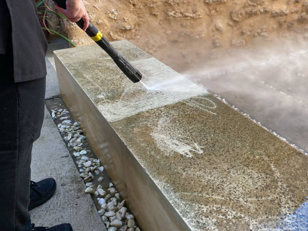 Best House Pressure Washing  in Lawrenceburg, TN