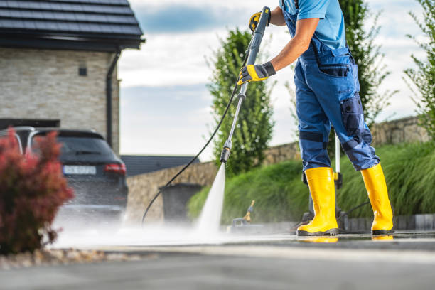Why Choose Our Certified Pressure Washing Experts for Your Project Needs in Lawrenceburg, TN?